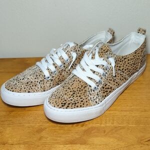 Jellypop Kory Leopard Pony Skin Sneakers Tan + Black + White Women's Size 7.5